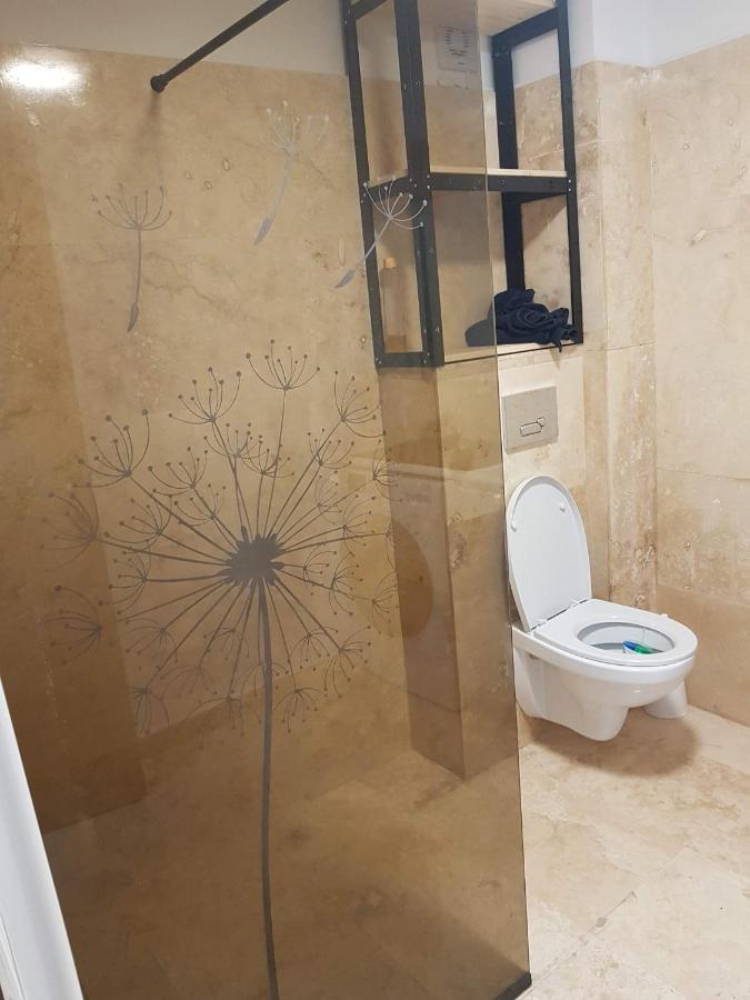 Rengo Residence Targoviste Bagian luar foto