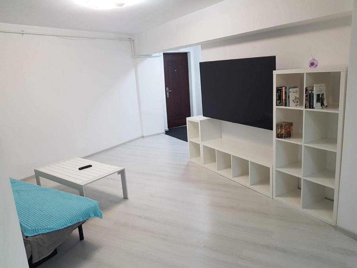 Rengo Residence Targoviste Bagian luar foto